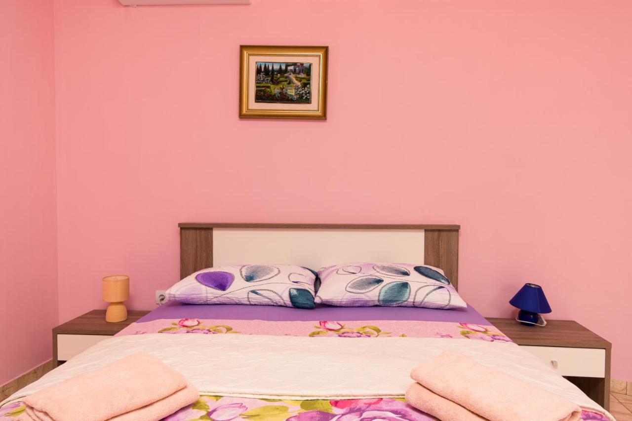 Lovely House ロヴィニ エクステリア 写真